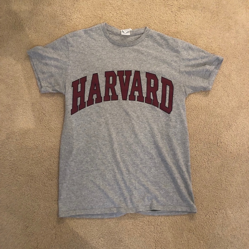 Harvard T-shirt